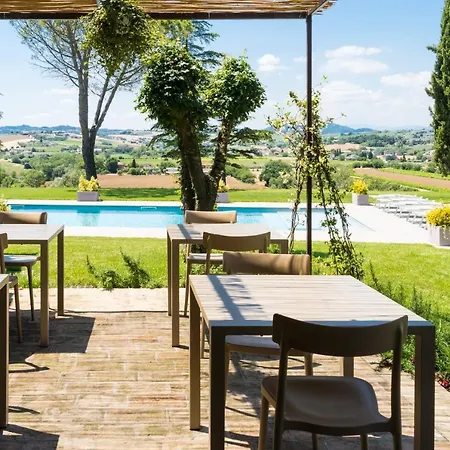 Feriegård Serra Gradara