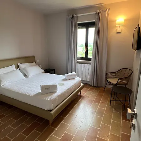 Serra Feriegård Gradara